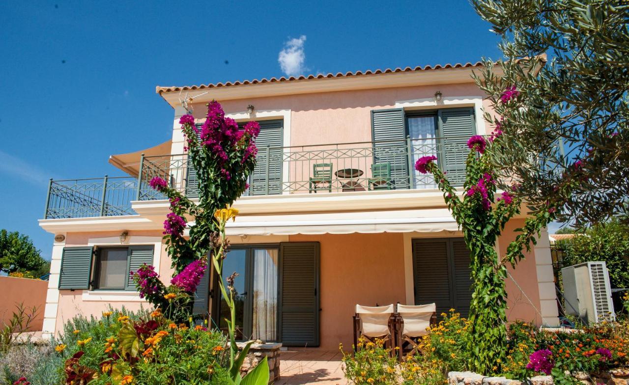 Korallis Villas Karavádhos Exteriör bild